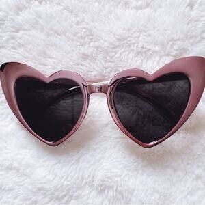 Addison Pink Heart-Shaped Sunglasses